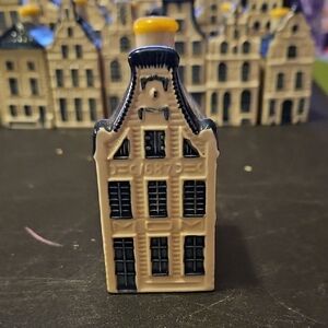 KLM Delft Ceramic Miniature House with Blue Accents Collectable # 13